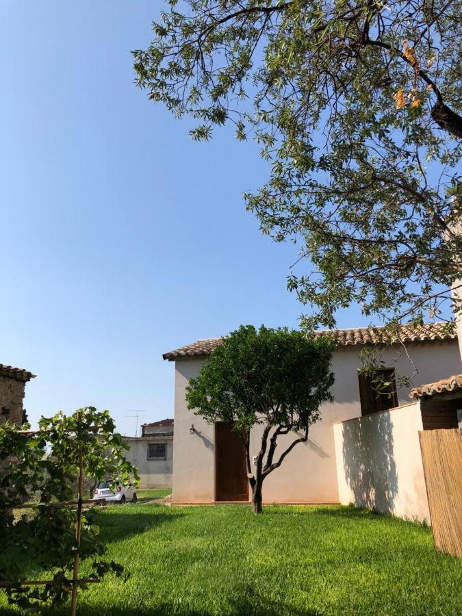 Villa La Casa Del Mandarino Di Borgo Carbone Locri Exterior foto